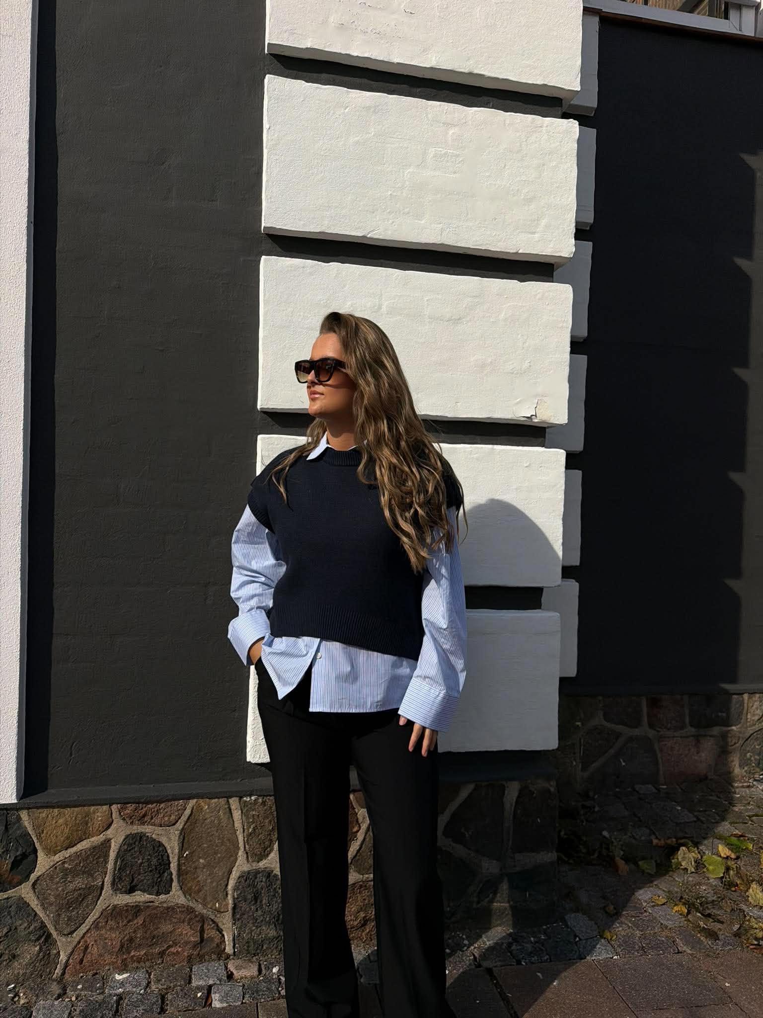 OBJITONE Knitted Waistcoat - Sky Captain